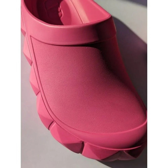 Valentino Garavani Men\'s Pink Roman Stud Turtle Slide Size 43 EU (MSRP $590) main image 8